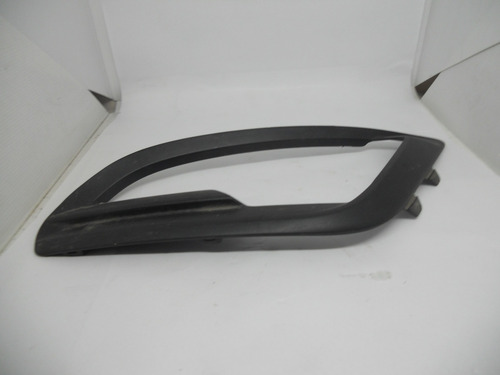 Moldura Farol Auxiliar Esquerdo Ford Ecosport Com Detalhes