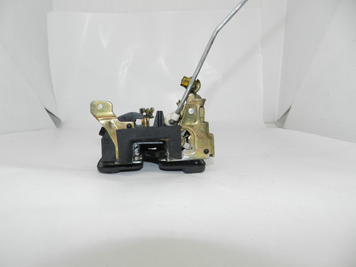 Fechadura Manual Dianteira Direita Renault Kangoo 01/04
