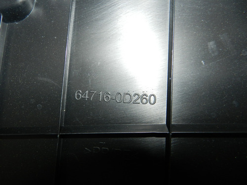 Acabamento Soleira Porta-malas Toyota Yaris 18/22 647160d260