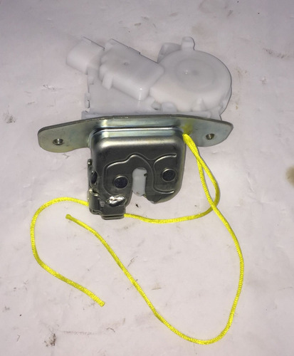 Fechadura Elétrica Tampa Traseira Toyota Etios 2012 A 2020