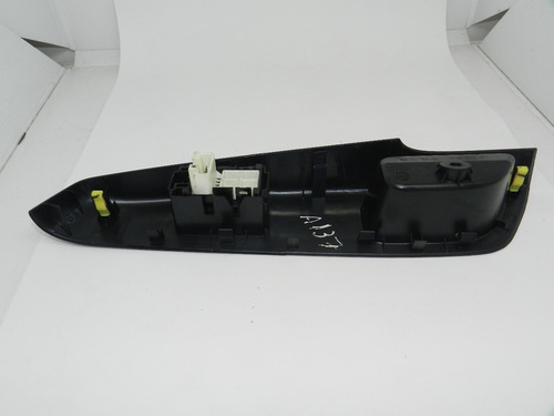 Comando Vidro Dianteiro Direito Toyota Etios 2012 A 2015