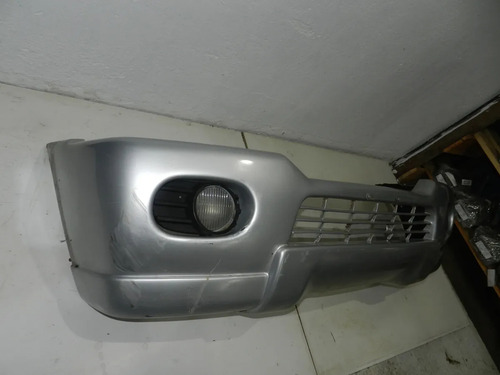 Para-choque Dianteiro Pajero Sport Gls 00/06 Com Detalhes