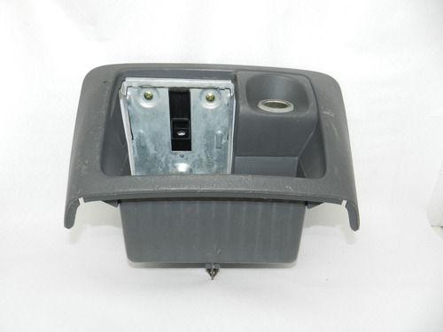 Acabamento Cinzeiro Porta-treco Tomada Honda Civic 01/06