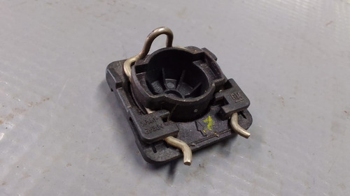Moldura Miolo Dianteiro Direito Onix Prisma 16/17   23821