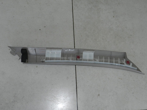 Suporte Moldura Parabrisa Esquerdo Toyota Corolla