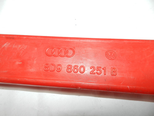 Triângulo Sinalização Emergência Audi A3 97/06 8d9860251b