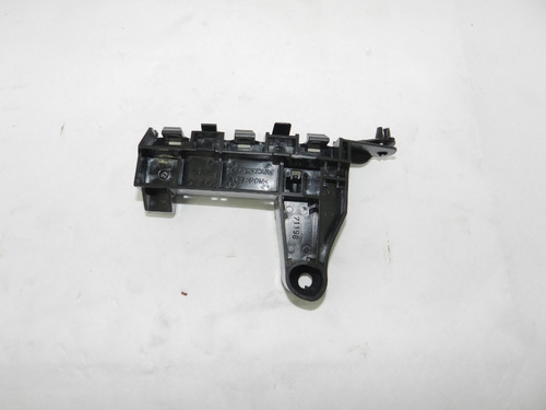 Guia Para-choque Dianteiro Lado Esquerdo Honda Fit 09/14