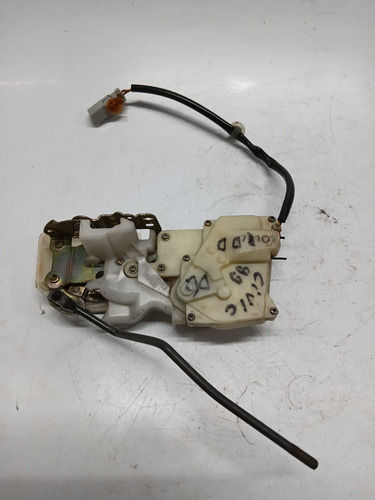 Fechadura Da Porta Dianteira Direita Honda Civic 1996 A 2000
