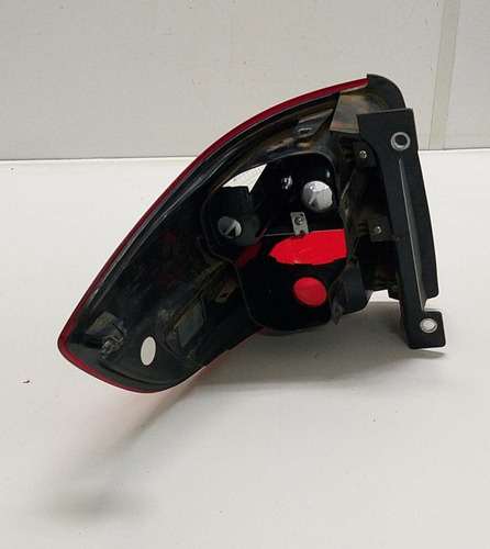 Lanterna Traseira Direita Fiat Strada 2014 A 2018 2123141