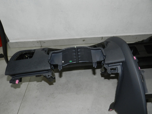 Capa Painel Bolsa Megane 07/13 2.0 16v 8200485871