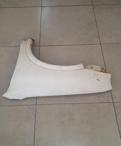 Para-lama Esquerdo Gm Corsa Classic 2008 Com Detalhe