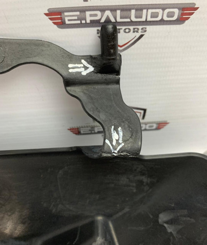 Defletor Acabamento Superior Radiador Gsx-r Srad 750 2016 Or