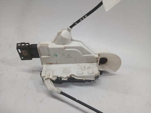 Fechadura Da Porta Dianteira Esquerda Citroen C3 2013 A 2021