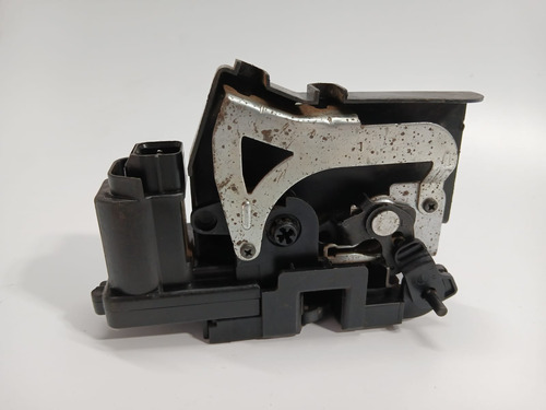 Fechadura Porta Traseira Esquerda Ssangyong Actyon 2008 A 12