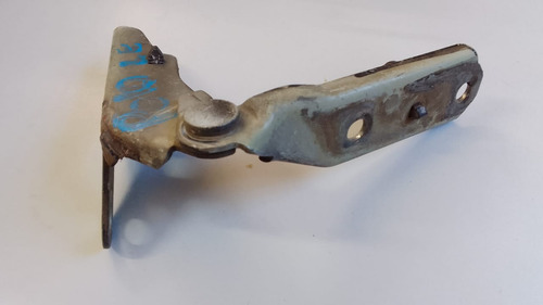 Dobradiça Capô Esquerda Vw Polo Sedan 2003 2006  23726
