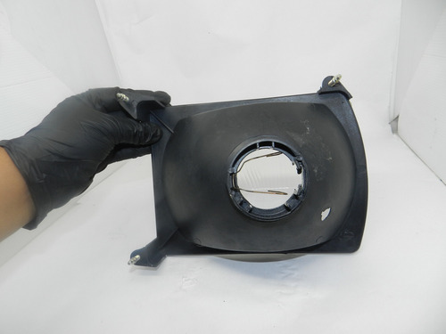 Farol Lado Direito Paralelo Vw Gol 1980 A 1984
