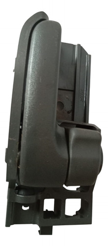 Maçaneta Interna Tras Direita A - Toyota Hilux 2005/.. 26105