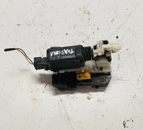 Fechadura Porta Traseira Direita Renault Duster 2012