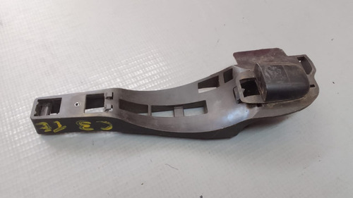 Suporte Maçaneta Dianteira Direita Citroen C3   24017
