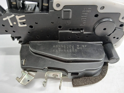 Fechadura Porta Traseira Esquerda Nissan Versa 2012 A 2021
