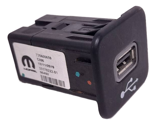 Entrada Conector Usb Fiat Argo 2018 2019 2020 Original