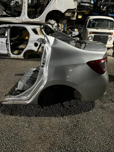 Traseira Baixa Renault Logan 2015 2016 2017 2018 2019 2020