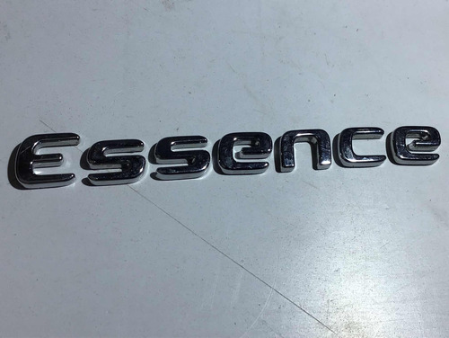 Emblema Tampa Tras Grand Siena Essence 21940*