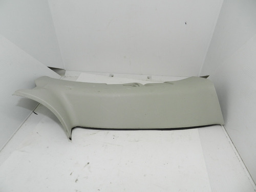 Acabamento Cinto Direito Gm Zafira 2005 2006 A 2008 90579818
