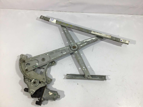 Máquina Vidro Dianteira Direita Versa 2011/2018. 10042*