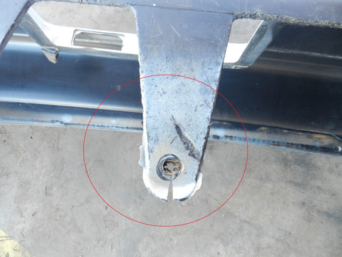 Para-choque Traseiro Toyota Corolla 94/00 Detalhe 840d52159