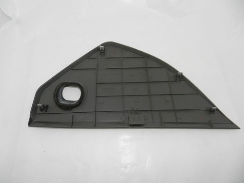 Moldura Tampa Lateral Direito Painel Hyundai Tucson 05/15 