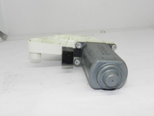 Motor Vidro Elétrico Dianteiro Direito Vw Golf 2013 A 2017
