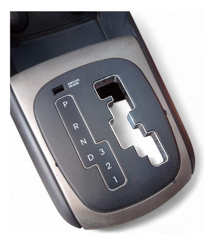 Moldura Console Trambulador Hyundai I30 2011/2012 Automatico