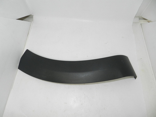 Moldura Para-choque Dianteiro Esquerdo Vw Gol Saveiro G5