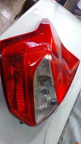 Lanterna Tras Le Focus Hacht 14/15 14684-05213 Detalhe