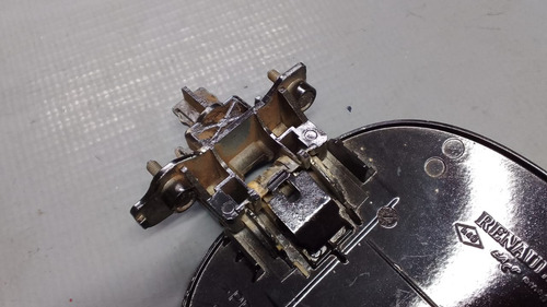 Portinhola Tanque Combustível Renault Clio Sedan  23440