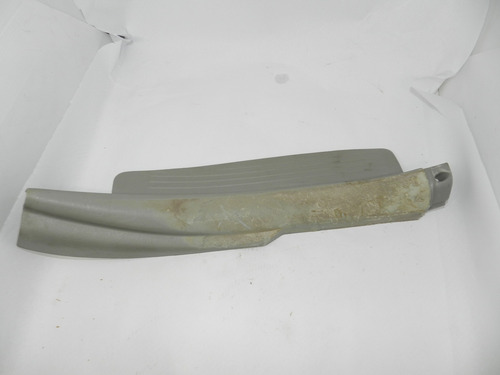 Soleira Traseira Esquerda Toyota Corolla 98/02 Com Detalhe
