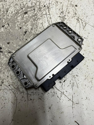 Modulo Injeção Renault Cod 237101543r 237101544r Usado Orig