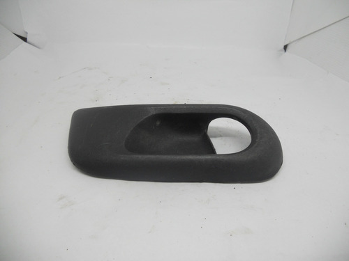 Moldura Maçaneta Interna Traseira Esquerda Gm Corsa 09116493