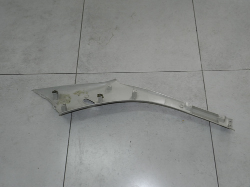 Acabamento Coluna Tras Direita Astra Hatch 2p 00/05 93267202
