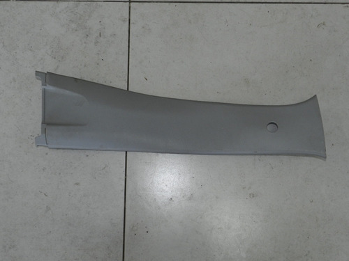 Moldura Coluna Central Direita Toyota Etios 2013 A 2017