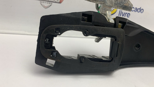 Suporte Maçaneta Externa Dianteira Direita Omega Cd V6 08/12