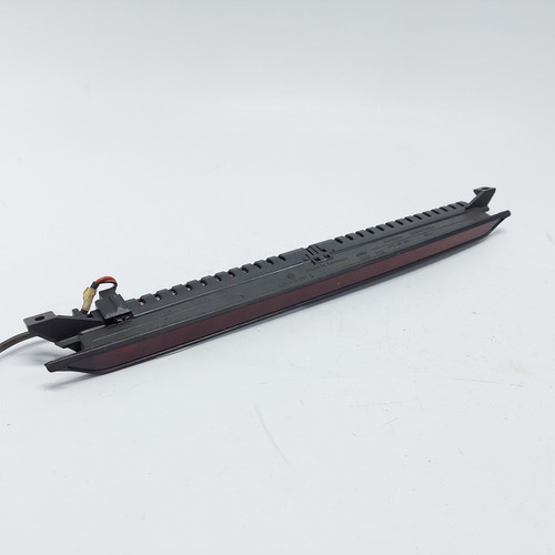 Luz De Freio Break Ligth Volkswagen Golf Ano 1999 A 2006