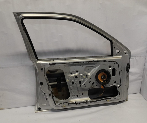 Porta Dianteira Esquerda Ford Mondeo Clx 98/01 Com Detalhe