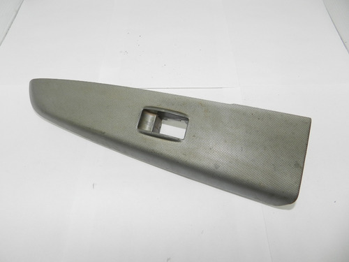 Moldura Botão Vidro Dd Toyota Hilux Sw4 05/11 742310k050210