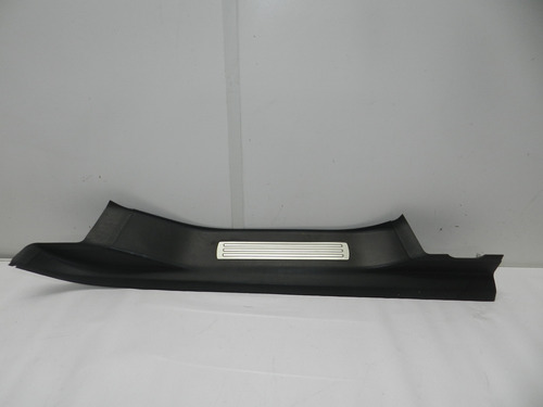 Soleira Externa Traseira Direita Gm Omega Cd 08/12 92211426
