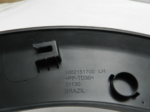 Moldura Para-lama Dianteiro Esquerdo Fiat Toro 16/21 