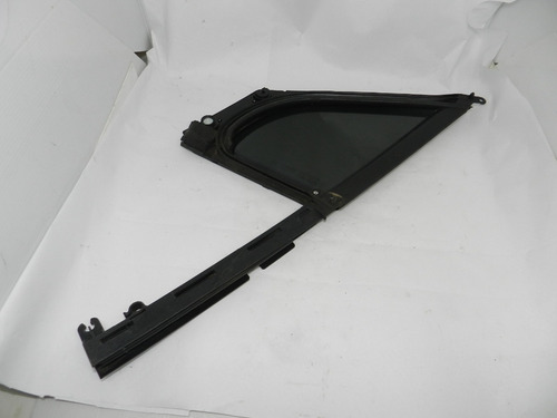 Vidro Lateral Fixo Dianteiro Esquerdo Peugeot 3008 11/16