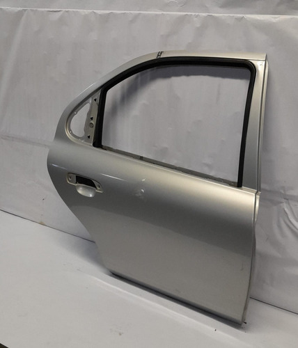 Porta Traseira Direita Ford Mondeo Clx 98/01 Com Detalhe