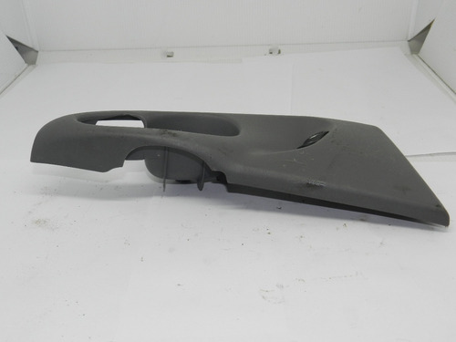 Moldura Vidro Elétrico Traseiro Esquerdo Ford Focus 01 A 08